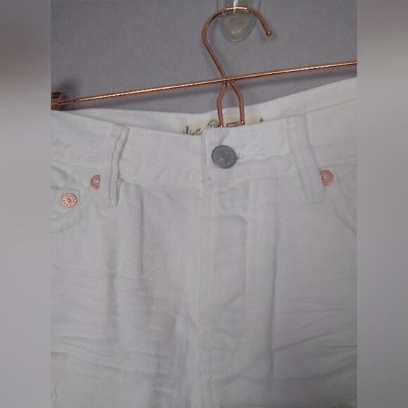 Free People Loving Good Vibrations Cutoff Shorts Size 30 - Picture 4 of 9